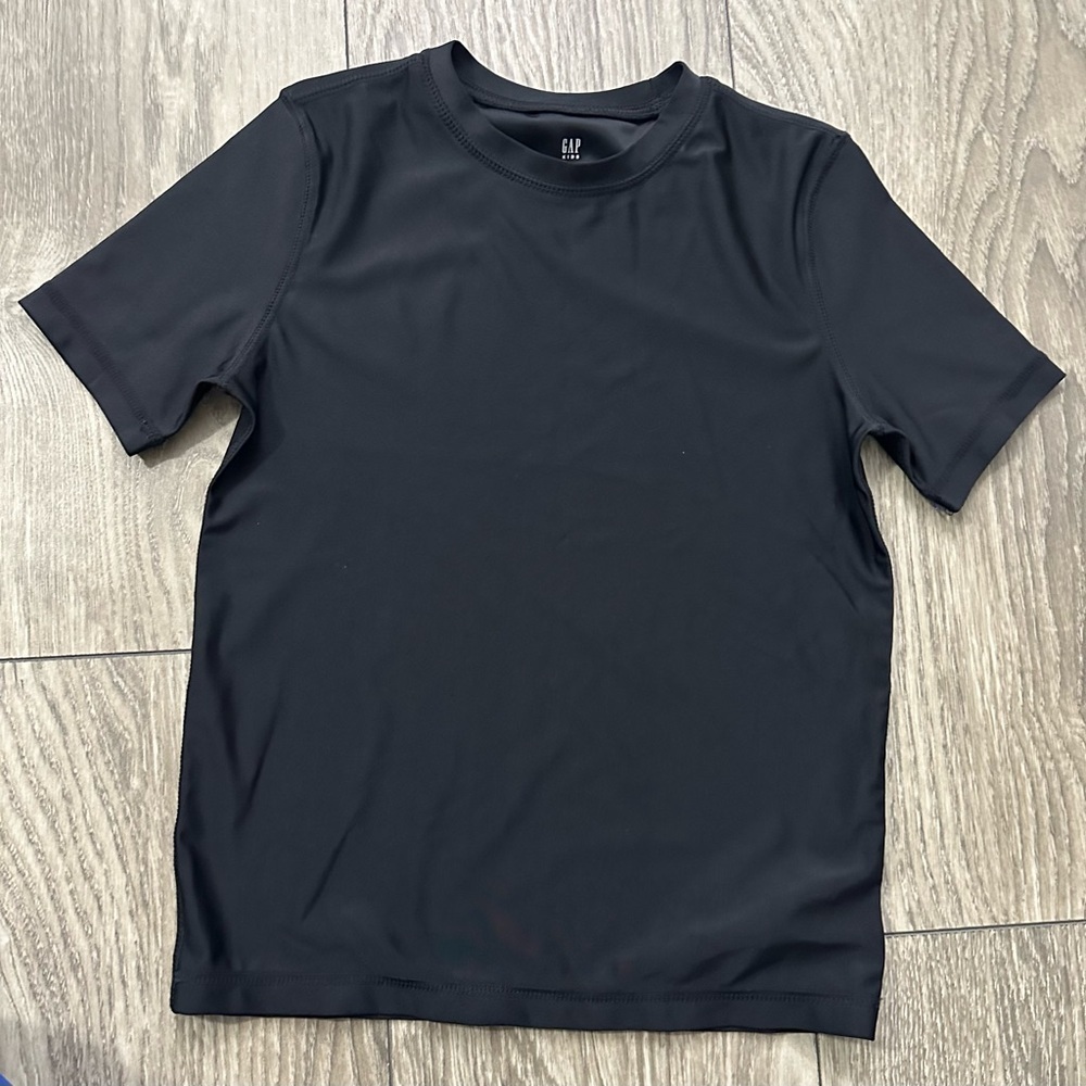 GAP Black Short Sleeve Crew Neck Tee
